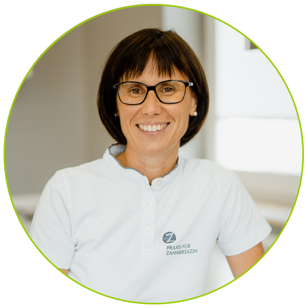 dr-michaela-schmeisser-team-schmeisser-2021